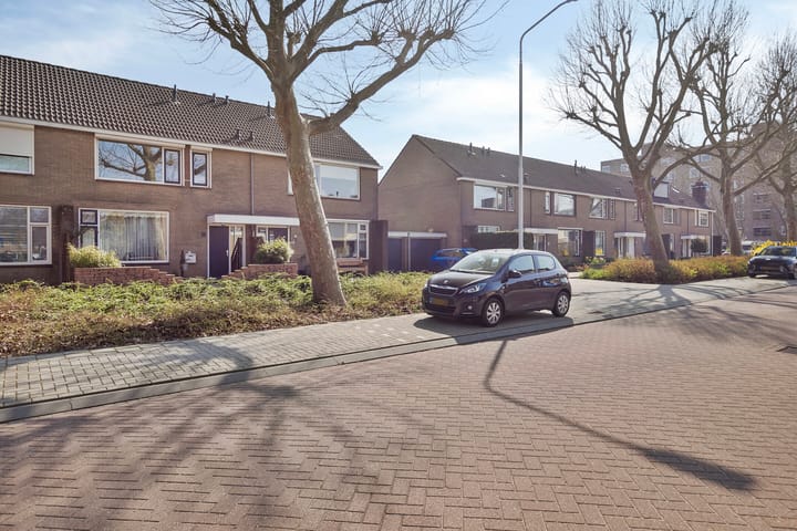 Foto 3 van Vincent van Goghlaan 81