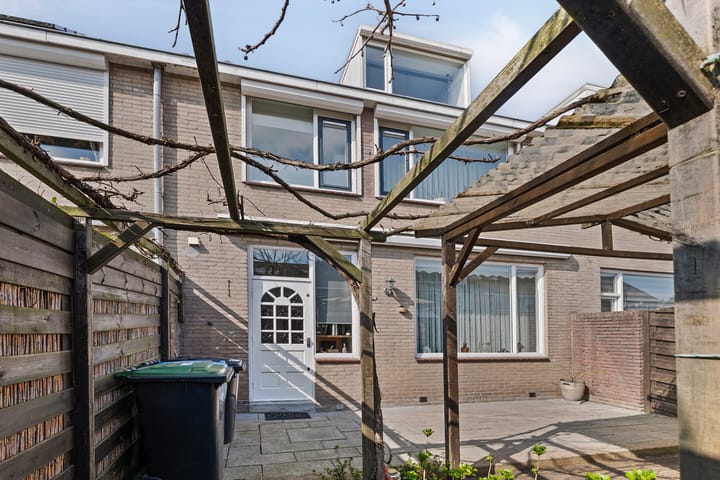 Foto 34 van Vincent van Goghlaan 81