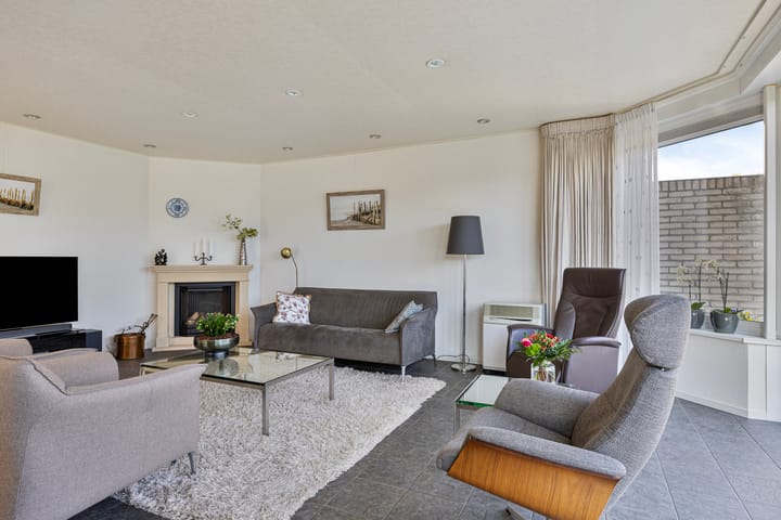 Foto 13 van Hoofdweg 58