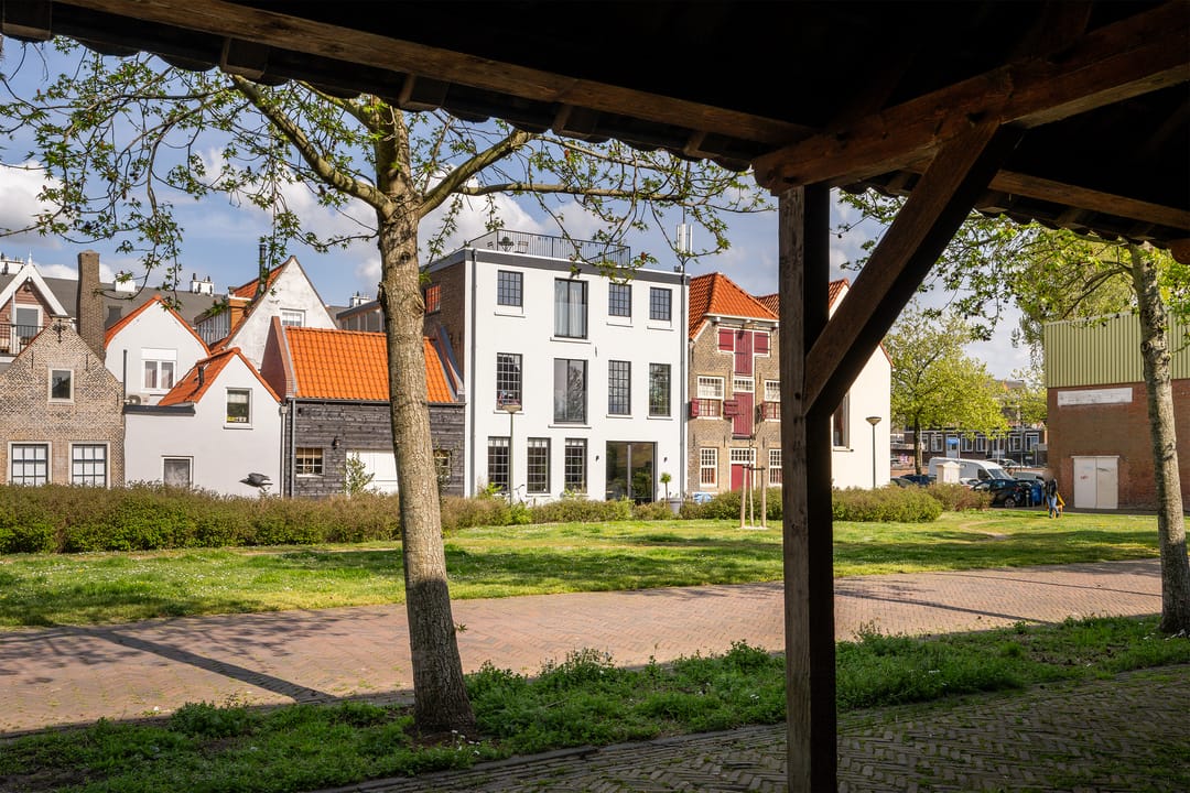 Foto 38 van Landstraat 54-C