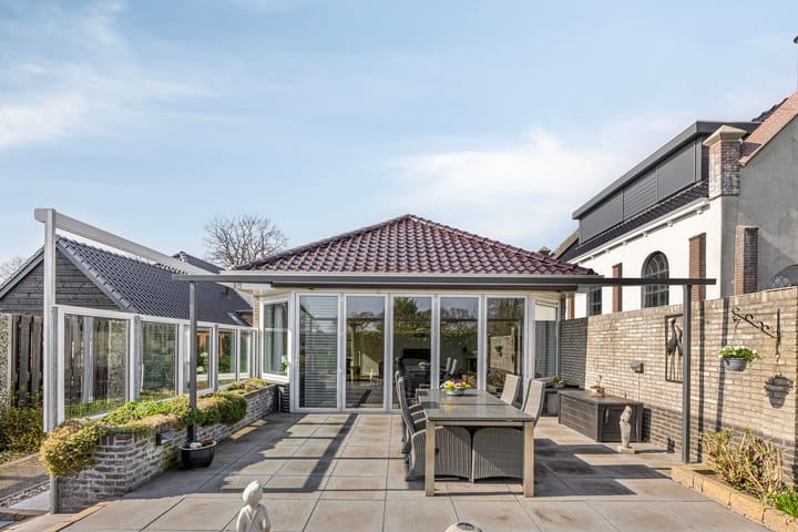 Foto 36 van Hoofdweg 58