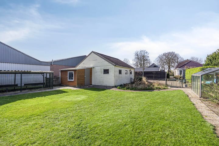 Foto 51 van Hoofdweg 58