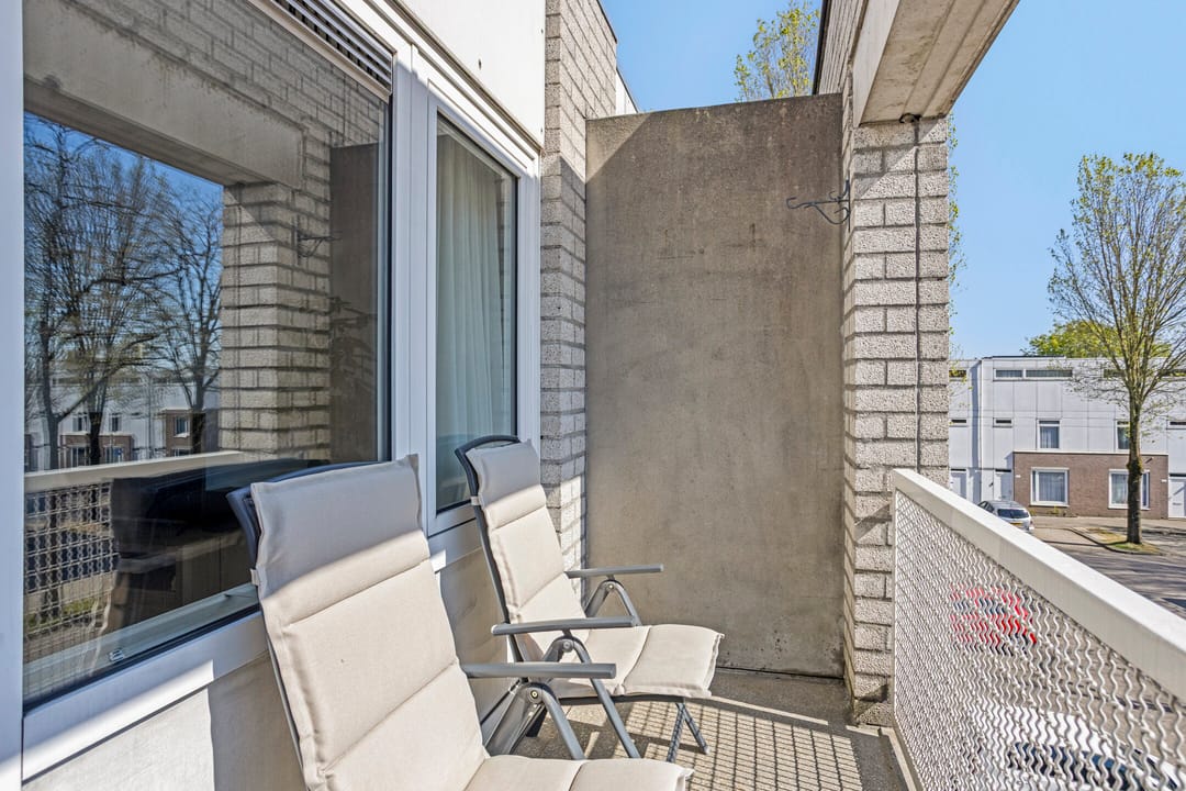 Foto 28 van Bisschop Bekkerslaan 121