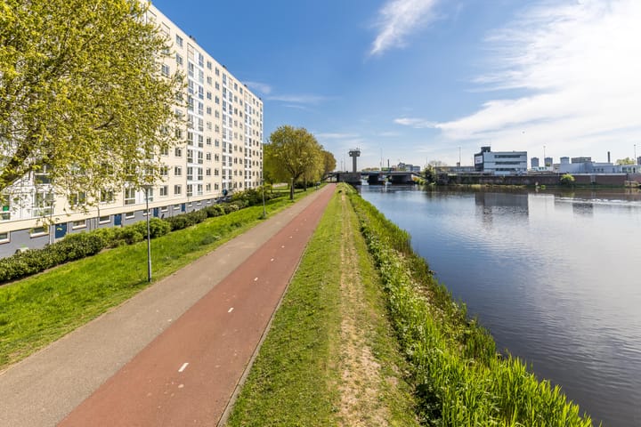 Foto 2 van Van Adrichemweg 205