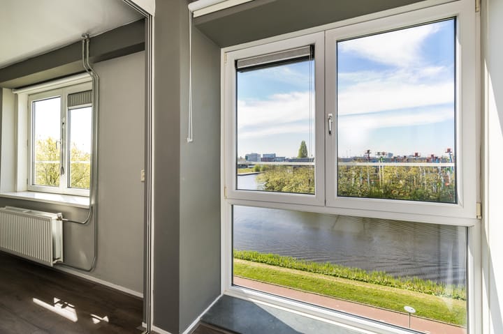 Foto 25 van Van Adrichemweg 205