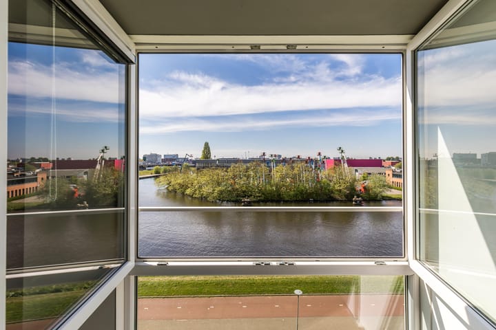 Foto 26 van Van Adrichemweg 205