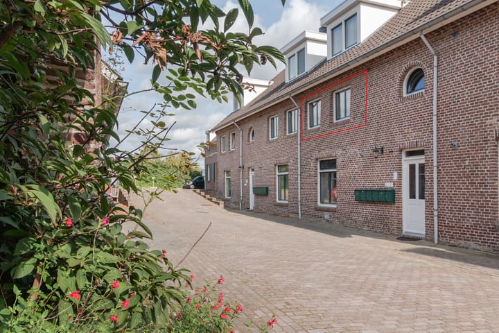 Foto 2 van Noenever 10