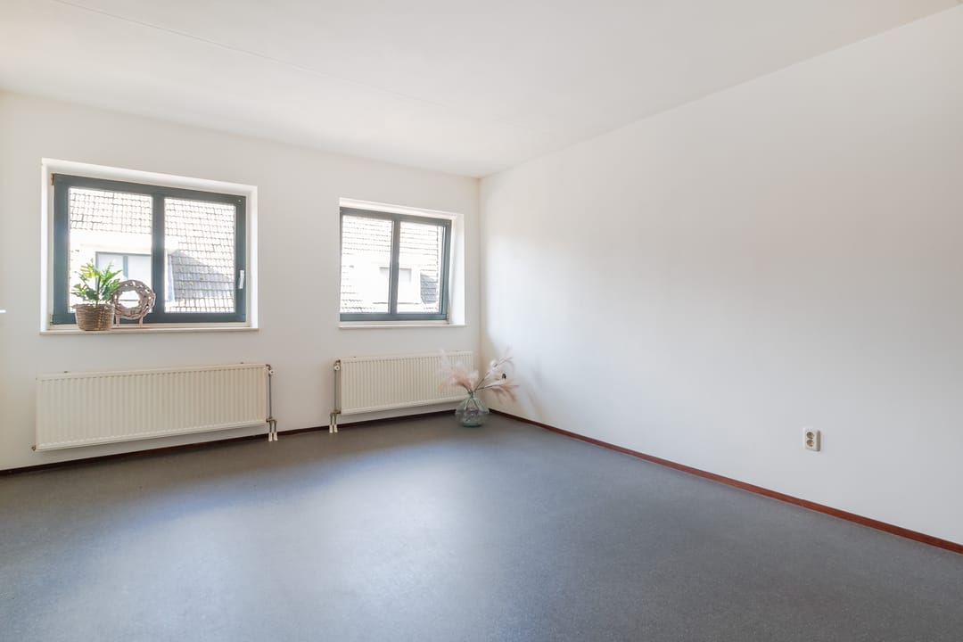 Photo 8 of Noenever 10