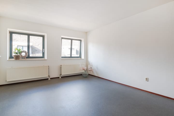 Foto 8 van Noenever 10