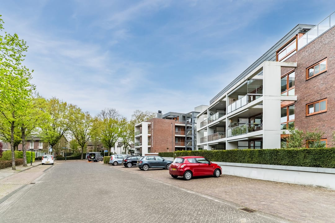 Photo 52 of Arnold van Rodelaan 87