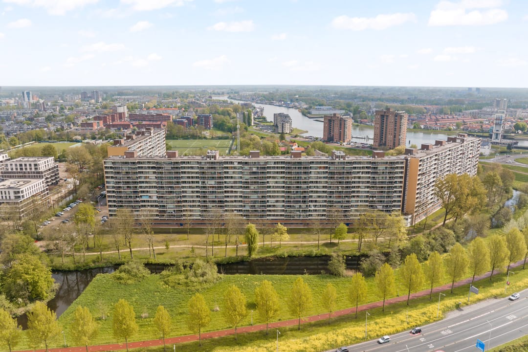 Photo 17 of Valeriusrondeel 313