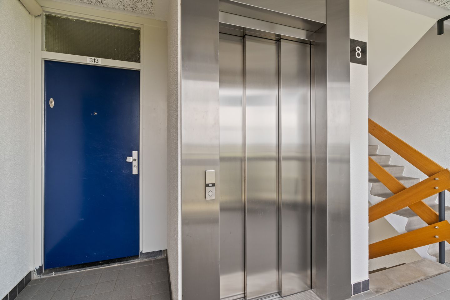 Photo 19 of Valeriusrondeel 313