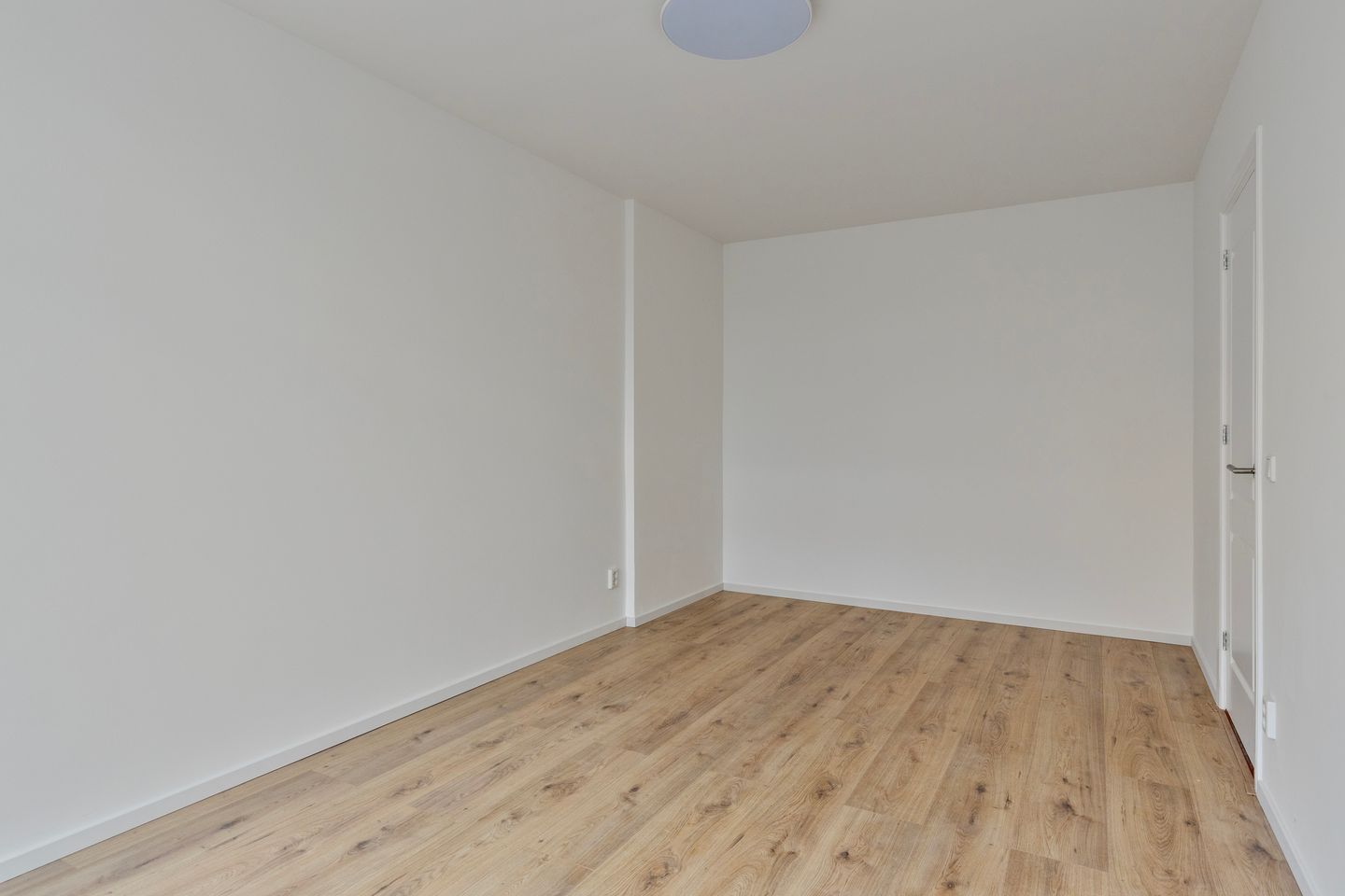 Foto 10 van Mijnsherenlaan 81-C