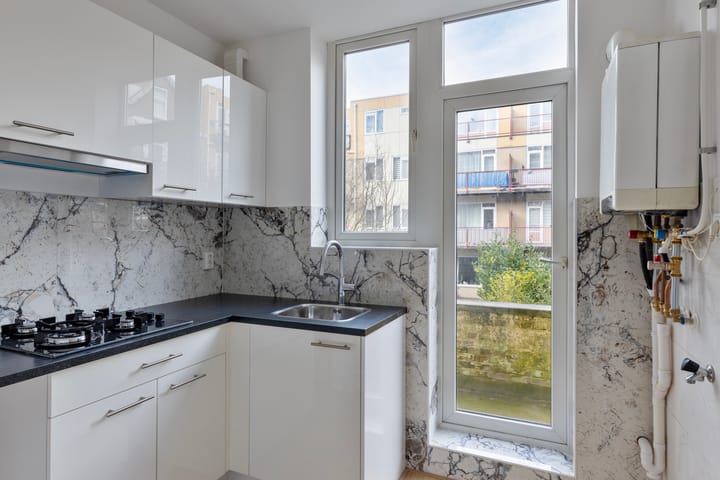 Foto 13 van Mijnsherenlaan 81-C