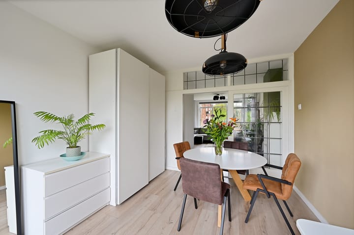 Foto 16 van Louis Couperusstraat 14