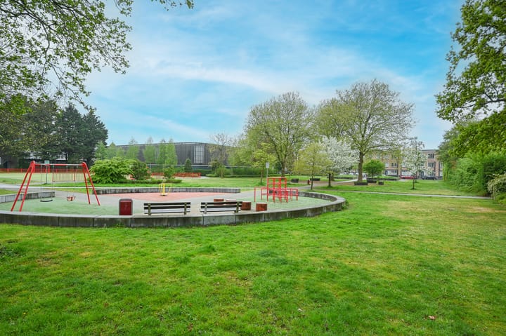 Foto 39 van Louis Couperusstraat 14