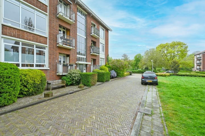 Foto 36 van Louis Couperusstraat 14