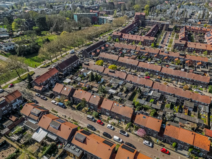 Foto 33 van Kamperfoeliestraat 14