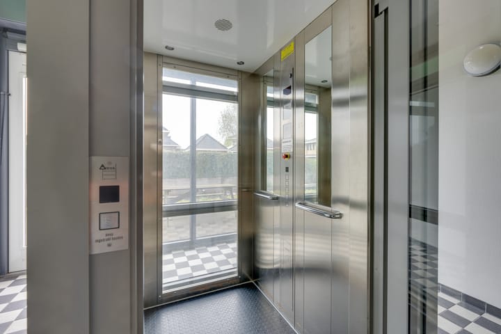 Foto 8 van Nijlstraat 72-B