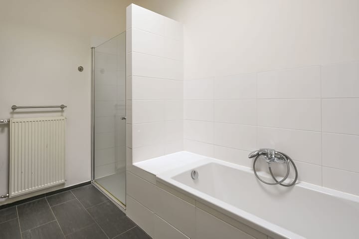 Foto 12 van Leeuwenlaan 16