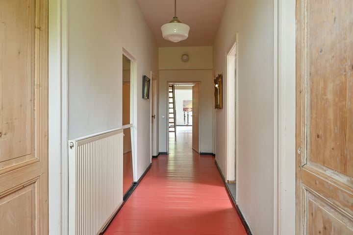 Foto 10 van Leeuwenlaan 16