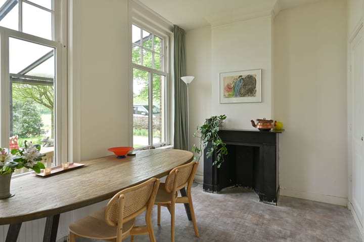 Foto 23 van Leeuwenlaan 16