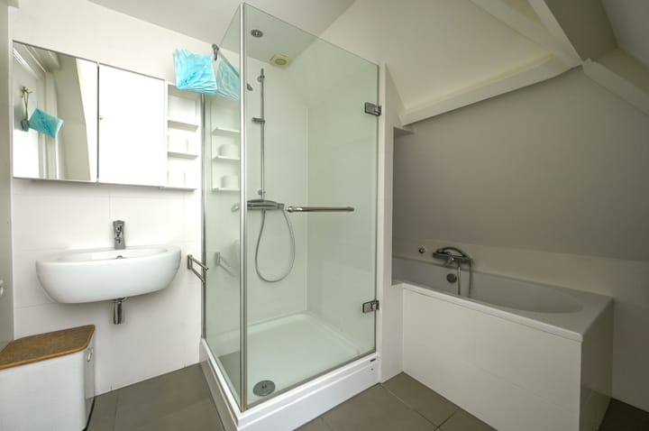 Foto 30 van Leeuwenlaan 16