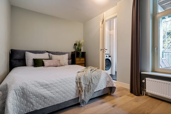 Foto 11 van Lange Leidsedwarsstraat 44-C