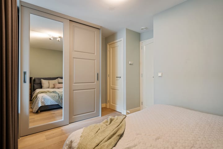 Foto 13 van Lange Leidsedwarsstraat 44-C