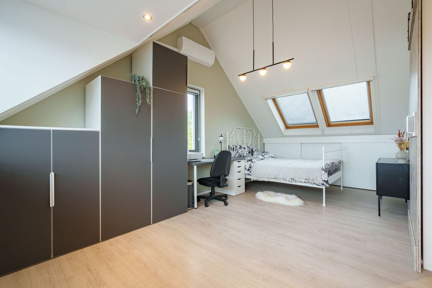 Foto 20 van Jan J. de Goedestraat 36