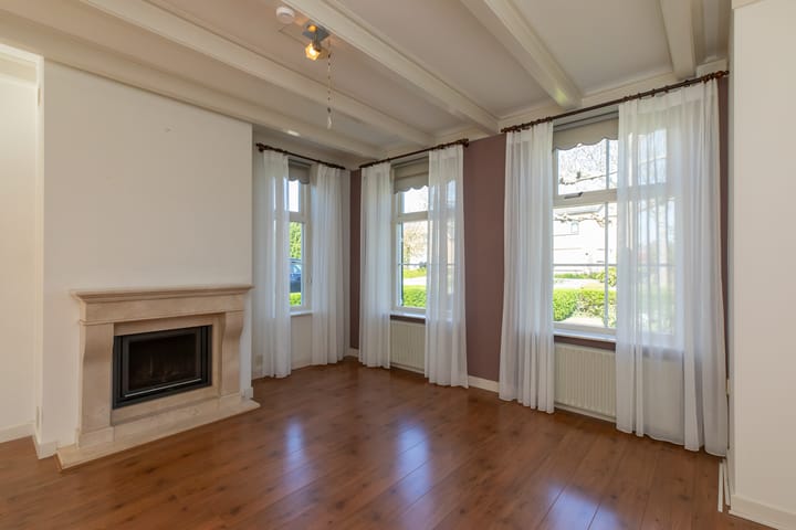 Photo 6 of Dorpsstraat 18