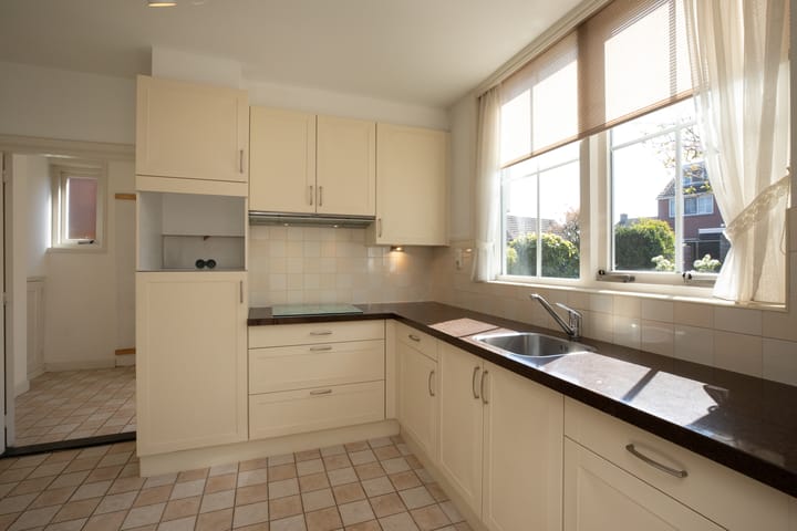 Photo 12 of Dorpsstraat 18