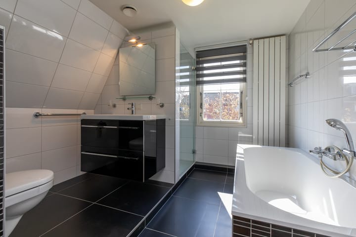 Photo 22 of Dorpsstraat 18