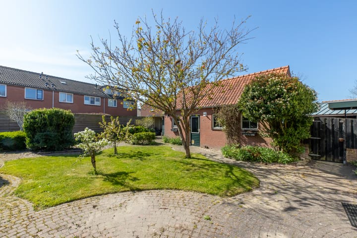 Photo 24 of Dorpsstraat 18