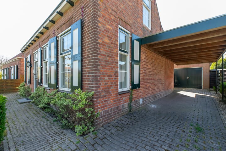 Photo 32 of Dorpsstraat 18