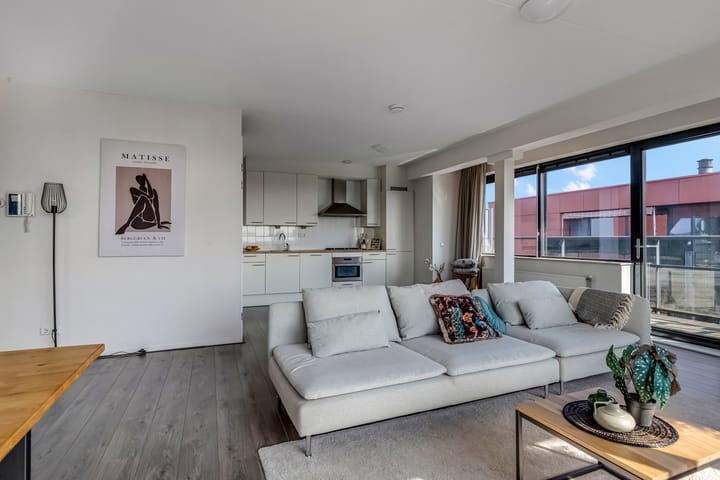 Photo 7 of Wadestein 85