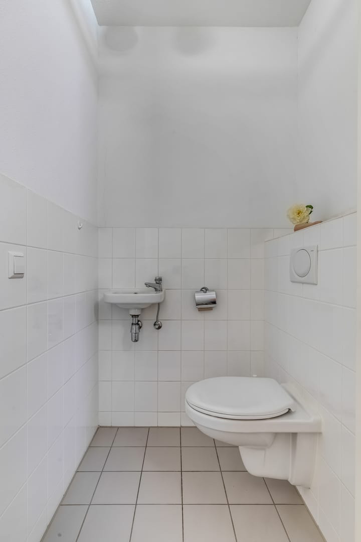 Photo 15 of Wadestein 85