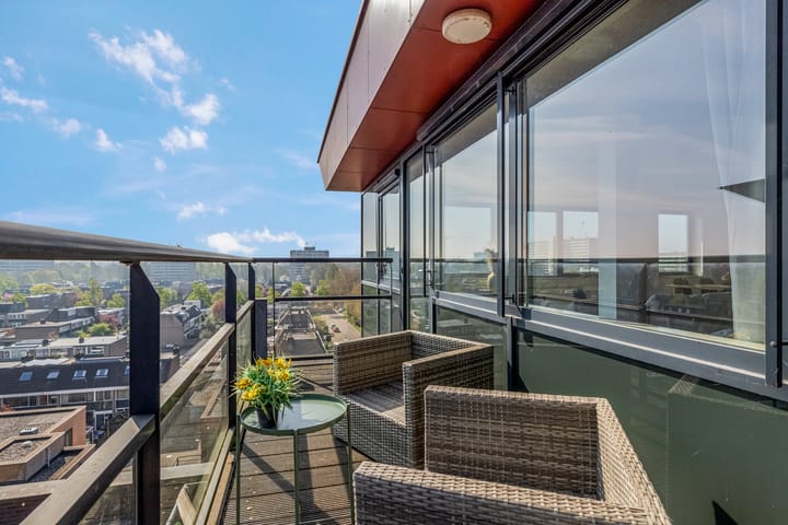 Photo 16 of Wadestein 85