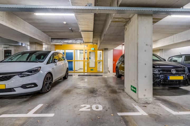 Photo 20 of Wadestein 85