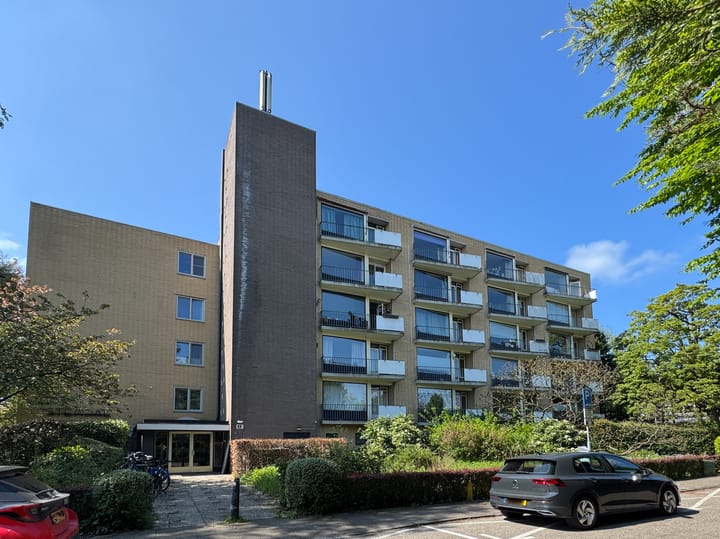 Foto 1 van Graaf Wichmanlaan 13-AD6