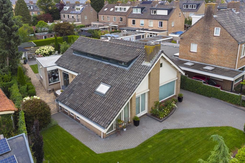 Foto 30 van Van Waldeck Pyrmontlaan 1