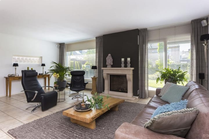 Foto 2 van Van Waldeck Pyrmontlaan 1