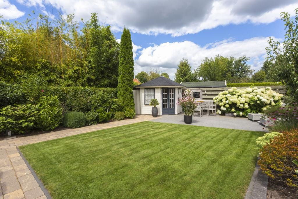 Foto 19 van Van Waldeck Pyrmontlaan 1