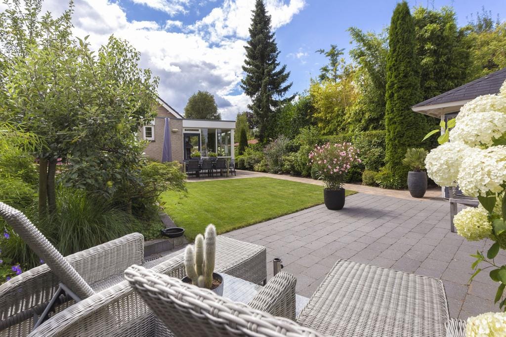 Foto 22 van Van Waldeck Pyrmontlaan 1