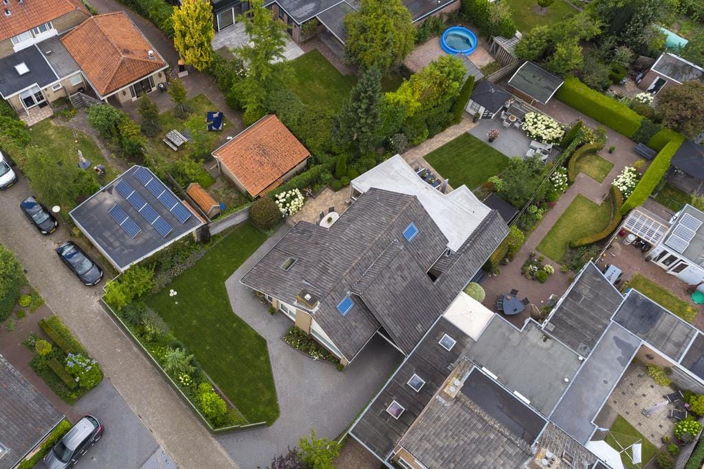 Foto 31 van Van Waldeck Pyrmontlaan 1