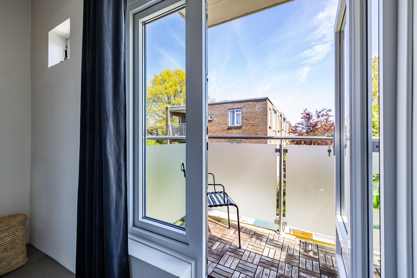 Photo 25 of Van Starkenborghstraat 46