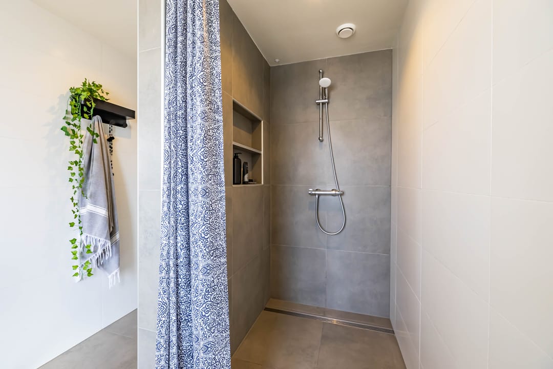 Photo 37 of Van Starkenborghstraat 46