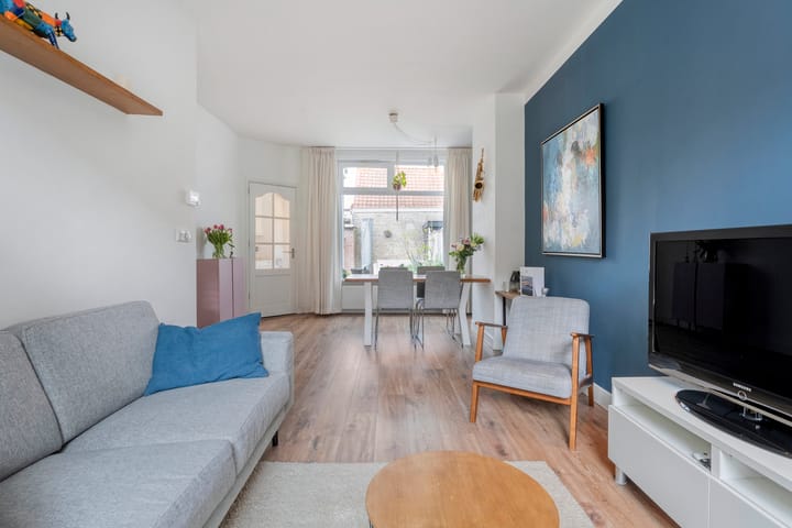 Foto 13 van Irisstraat 7