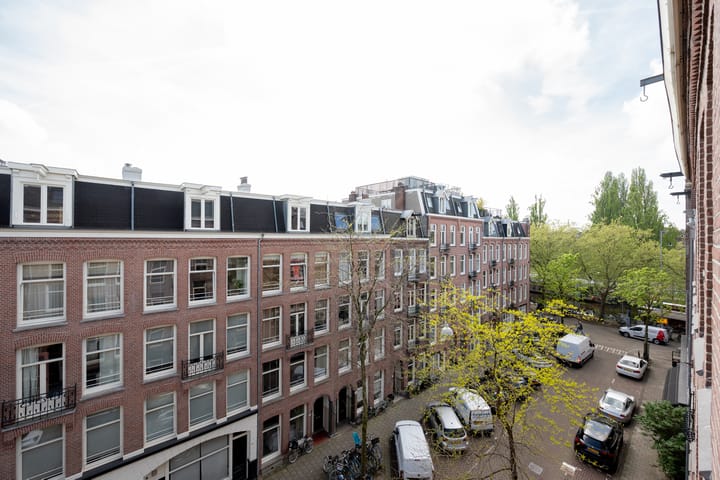 Foto 13 van Van Ostadestraat 11-E