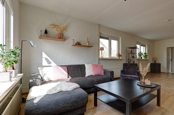 Photo 10 of Hoofdstraat 11